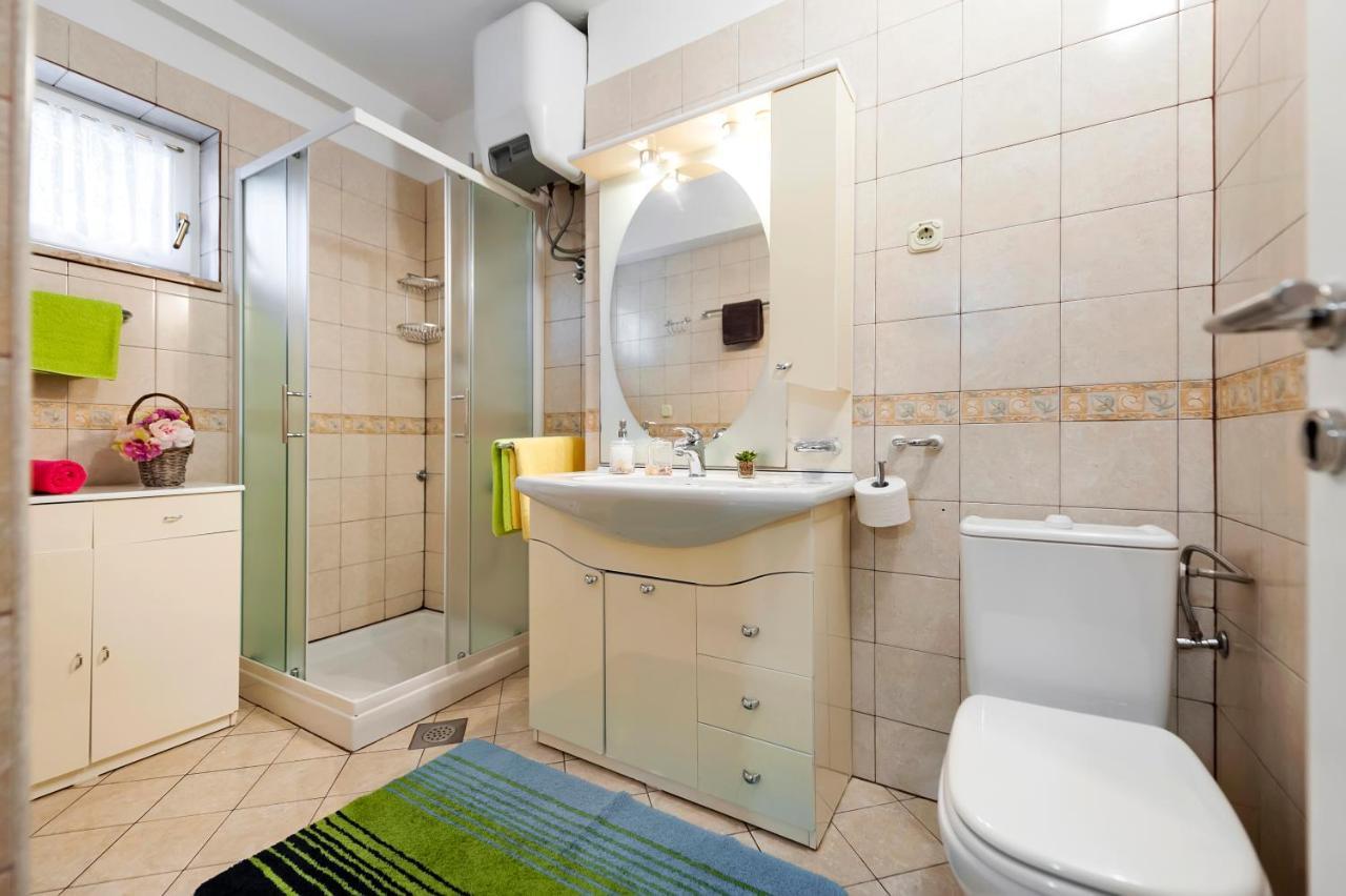 Apartment & Rooms Graciela Rovinj Exterior photo
